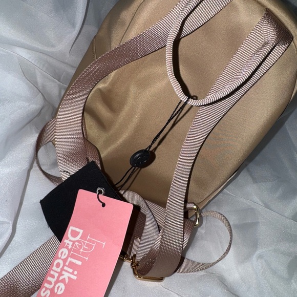 Chic Brown Backpack with Embroidered Detail - Picture 3 of 4